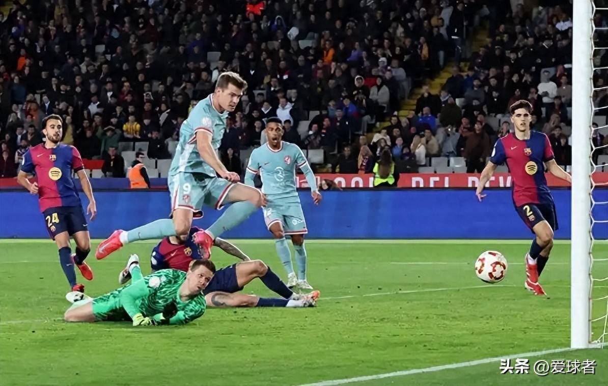 利物浦绝杀巴萨，贝尔补时绝平欧冠