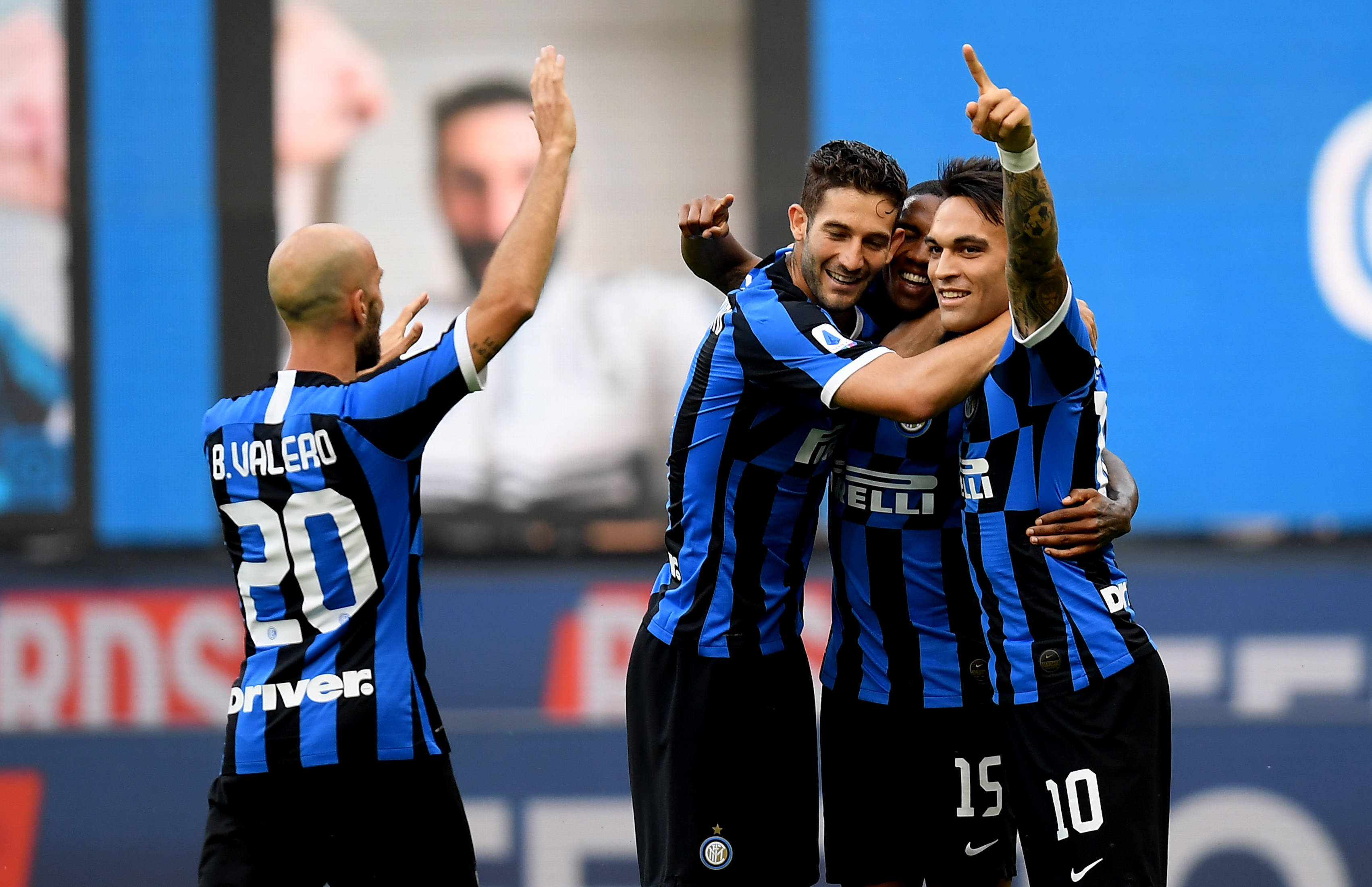 包含亚特兰大客场逼平对手,助力保住榜首位置的词条 包含亚特兰大客场逼平对手,助力保住榜首位置的词条